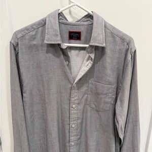 UNTUCKit Gray shirt